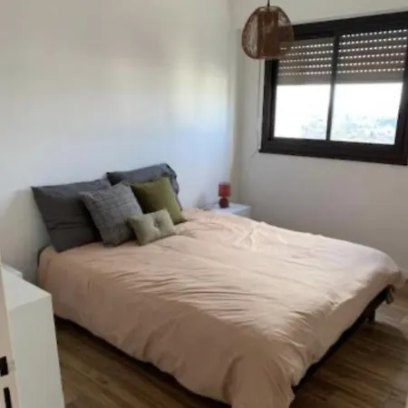 Dans Un Renove, Belle Vue Séjour chez l'habitant *